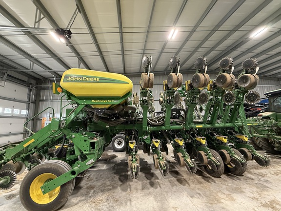 2020 John Deere 1795 Planter