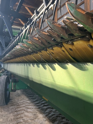2012 John Deere 640FD Header Combine