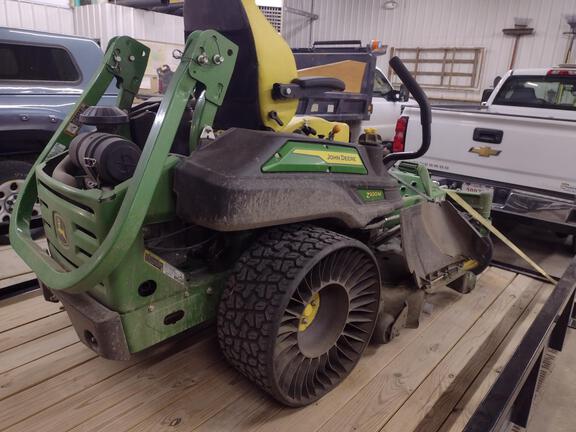 2023 John Deere Z920M Mower/Zero Turn