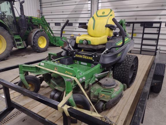2023 John Deere Z920M Mower/Zero Turn