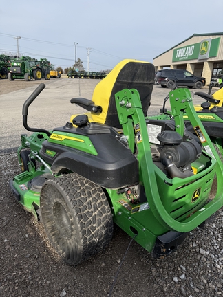 2023 John Deere Z920M Mower/Zero Turn