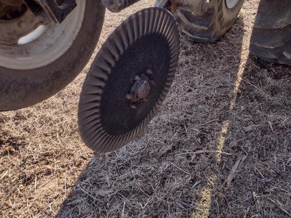 2002 Unverferth 130 Disk Ripper