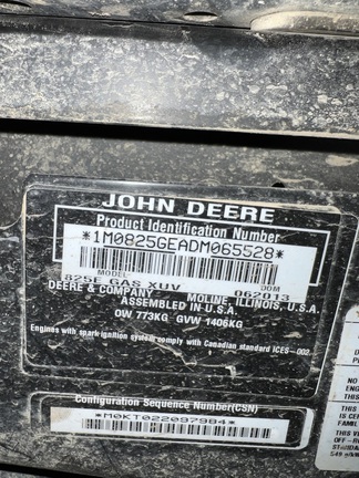 2013 John Deere XUV 825i ATV