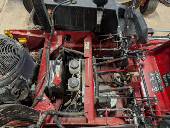 2021 Ferris ISX800 27 Mower/Zero Turn