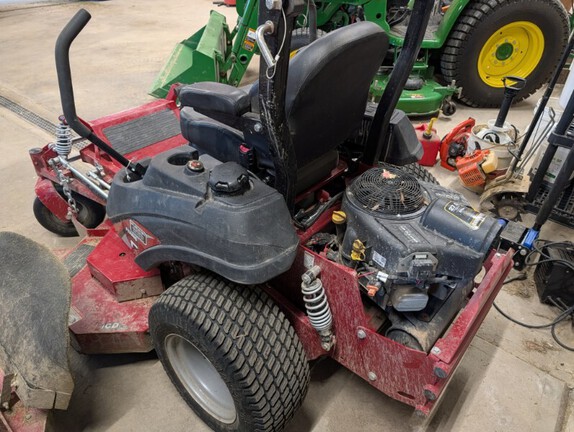 2021 Ferris ISX800 27 Mower/Zero Turn