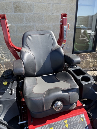 2023 Ferris ISX2200 28 Mower/Zero Turn