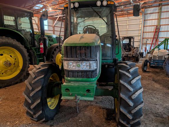 2007 John Deere 6430 Premium Tractor