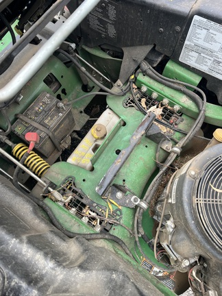 2022 John Deere Z930M Mower/Zero Turn