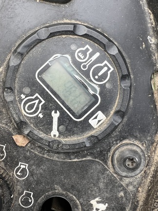 2022 John Deere Z930M Mower/Zero Turn