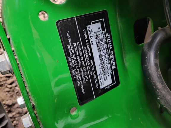 2025 John Deere Z960M Mower/Zero Turn