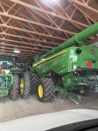 2025 John Deere S7 800 Combine