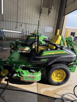 2017 John Deere Z915E Mower/Zero Turn