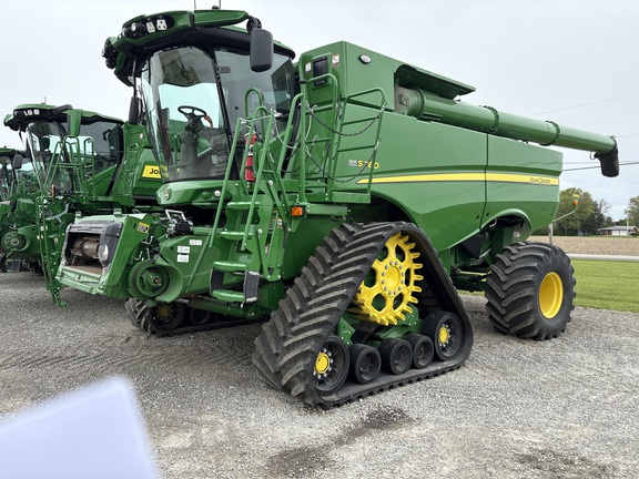 2024 John Deere S780 Combine