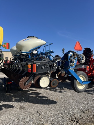 2014 Kinze 3600 Planter