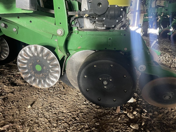 2017 John Deere 1795 Planter