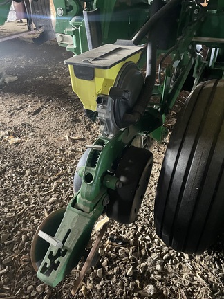 2017 John Deere 1795 Planter