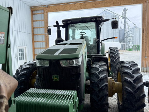 2015 John Deere 8345R Tractor