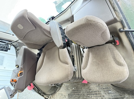 2015 John Deere 8345R Tractor