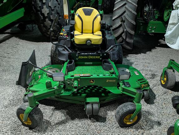 2018 John Deere Z950R Mower/Zero Turn