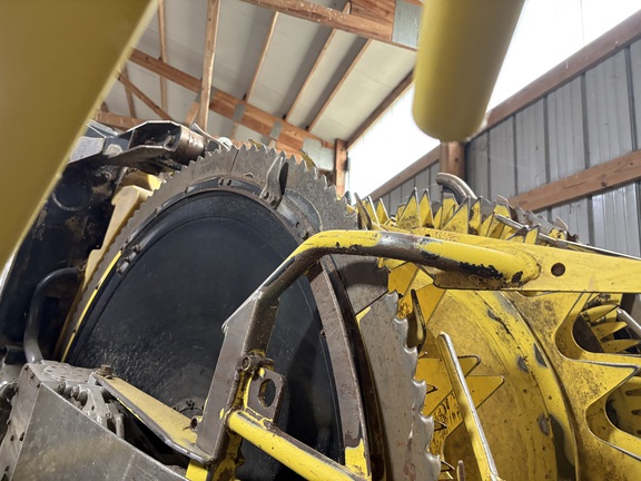 2022 John Deere 772 Header Forage