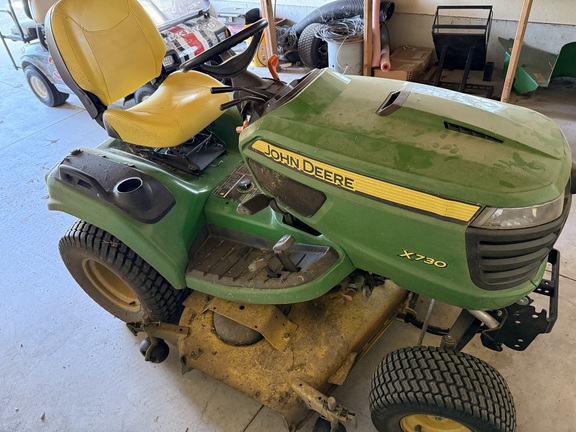 2015 John Deere X730 Garden Tractor