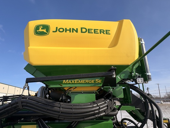 2025 John Deere DB60 Planter
