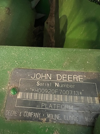 2002 John Deere 920 Header Combine