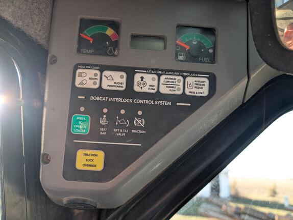 Bobcat S250 Skid Steer Loader