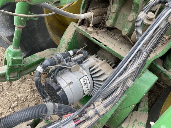 2022 John Deere 1795 Planter