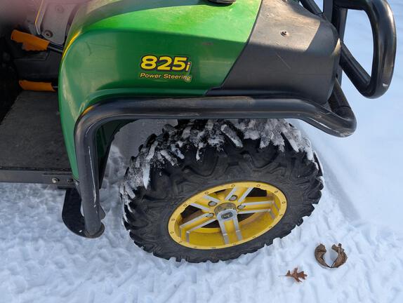 2014 John Deere XUV 825i Power Steering ATV