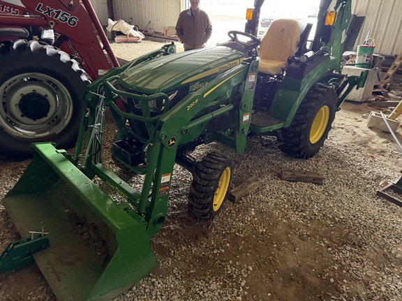 2023 John Deere 2032R Tractor Compact