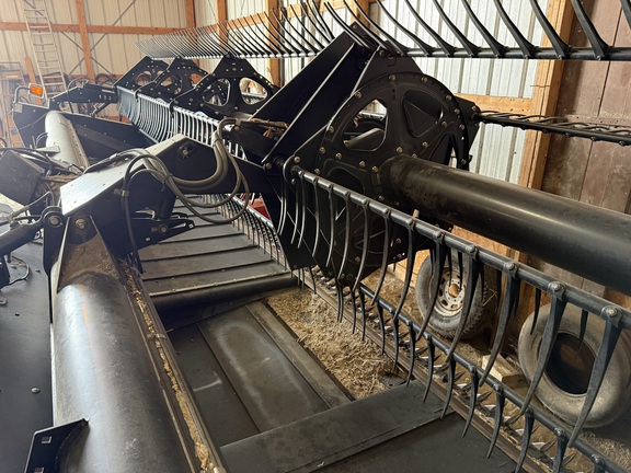 2007 Case IH 2062-36 Header Combine