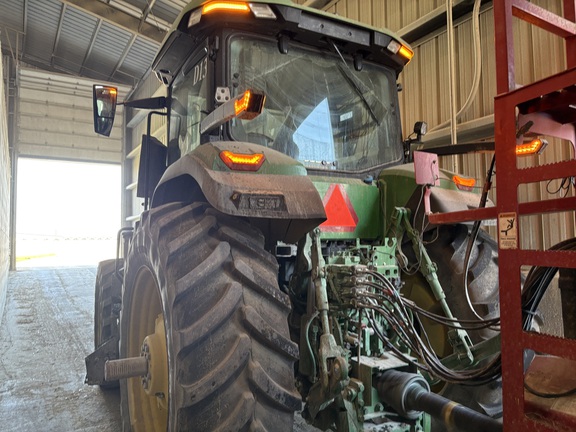 2023 John Deere 7R 270 Tractor