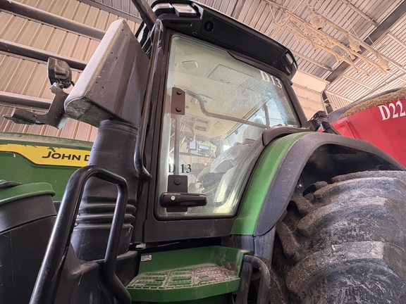 2023 John Deere 7R 270 Tractor