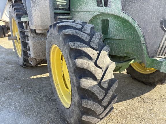 2023 John Deere 7R 270 Tractor