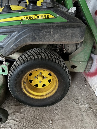 2022 John Deere Z970R Mower/Zero Turn