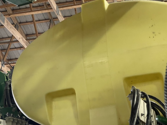 2011 John Deere 1790 Planter