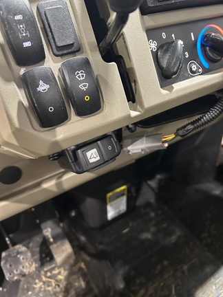 2023 John Deere XUV 835R ATV