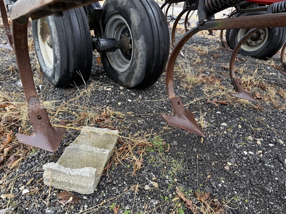 2009 Case IH 200 Field Cultivator