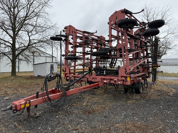 2009 Case IH 200 Field Cultivator