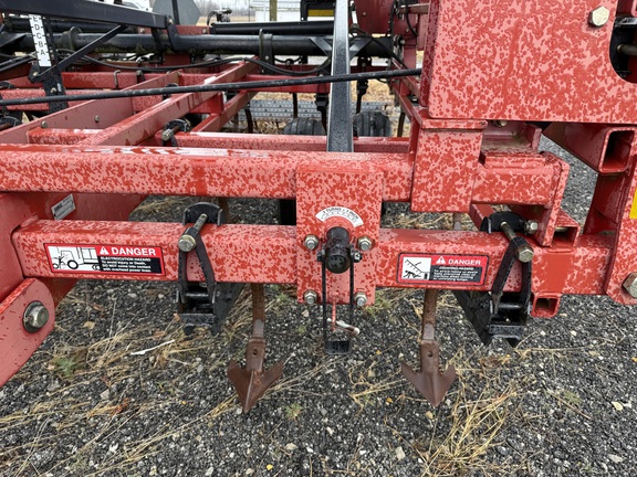 2009 Case IH 200 Field Cultivator