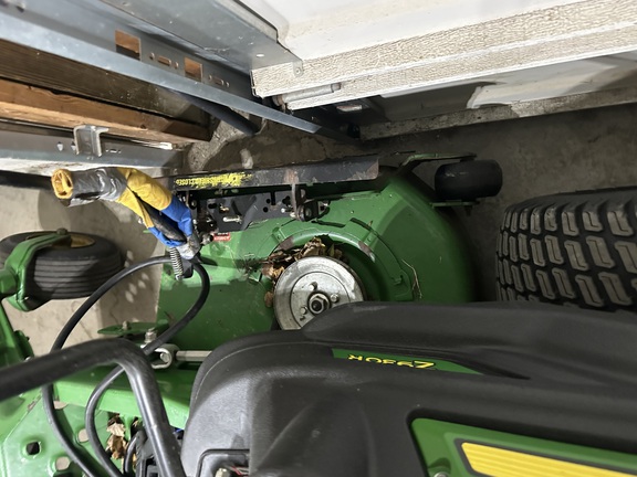 2021 John Deere Z930R Mower/Zero Turn