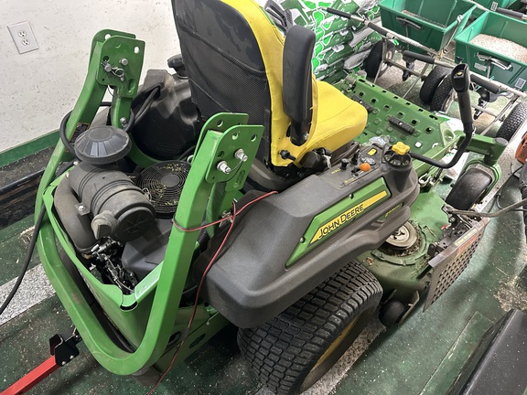 2022 John Deere Z930R Mower/Zero Turn