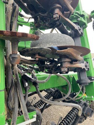 2015 John Deere 1990 Air Seeder