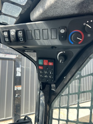 2024 John Deere 324G Skid Steer Loader