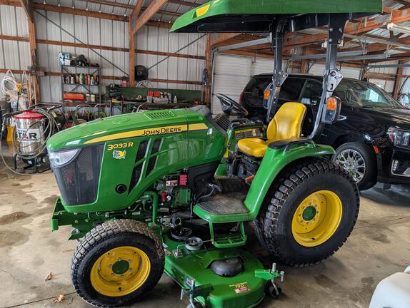 2023 John Deere 3033R Tractor Compact