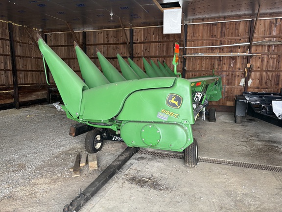 2013 John Deere 608C Header Corn Head