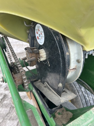 2002 John Deere 1750 Planter