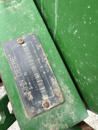 2002 John Deere 1750 Planter