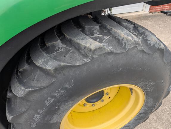 2011 John Deere 3520 Tractor Compact